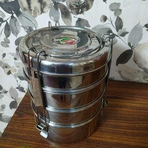 Stainless steel tiffin set